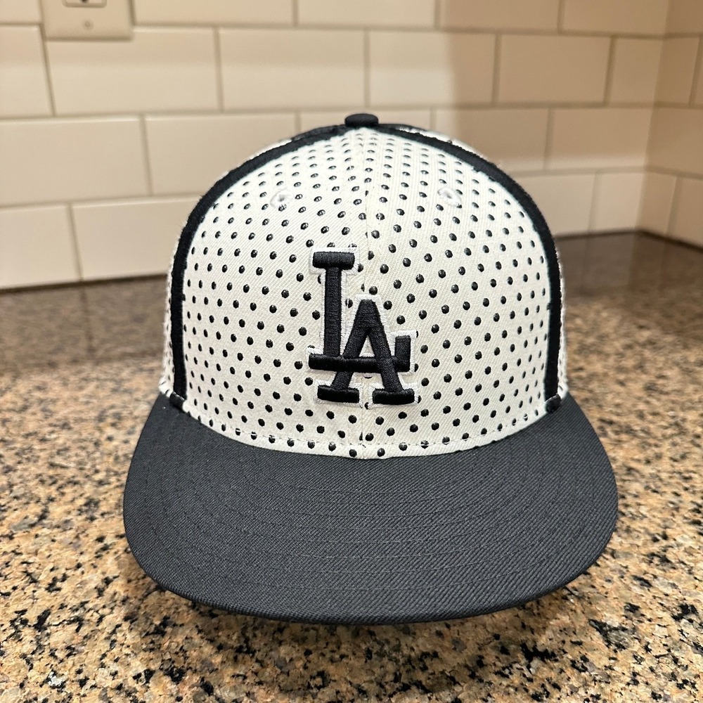 Los Angeles Dodgers Hat New Era 59FIFTY 7 1/8 White Black Polka Dot Cap New